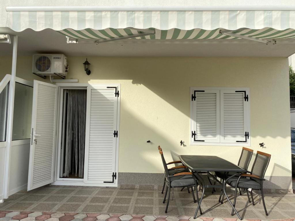 באסקה וודה Apartmani Znaor מראה חיצוני תמונה