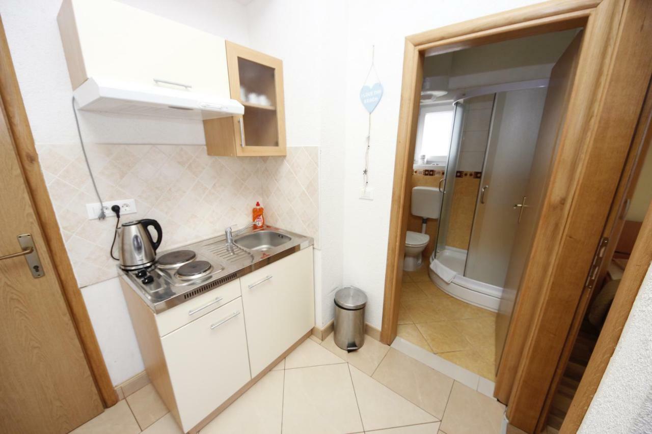 באסקה וודה Apartmani Znaor מראה חיצוני תמונה