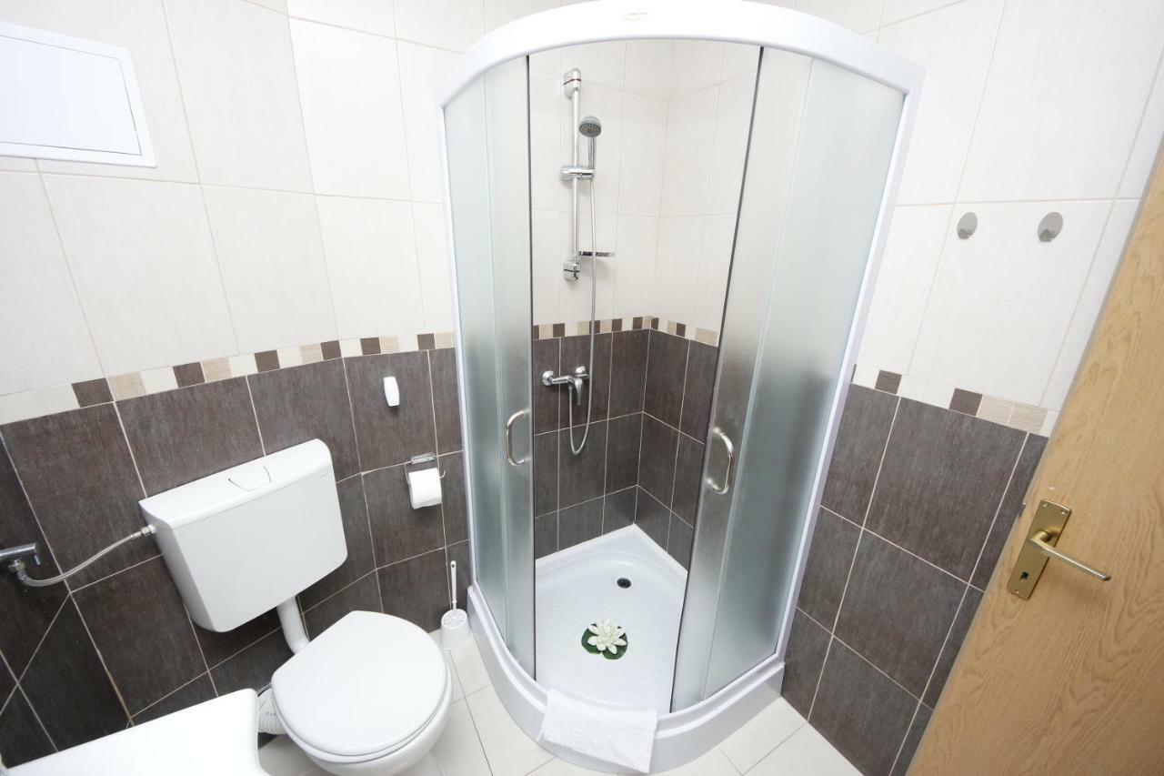 באסקה וודה Apartmani Znaor מראה חיצוני תמונה