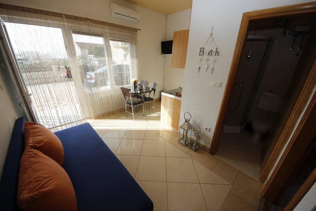באסקה וודה Apartmani Znaor מראה חיצוני תמונה